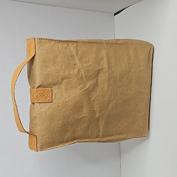 OUT OF THE WOODS -PAPER BAG LUNCH COOLER - Picture 2 of 9